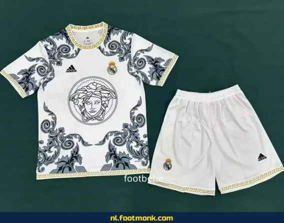 Real Madrid Voetbalshirt 2025-2026 – Blanc Versace Collectie | Officieel Voetbalshirt voor Heren & Dames | Fanwear & Custom Opties