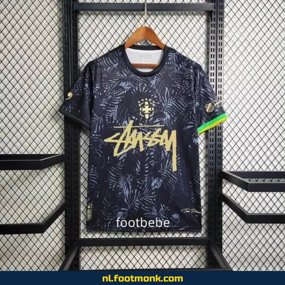 Stussy 2024 Brazil La Pulga Voetbalshirt - Zwart | Officieel Voetbalshirt | Fanwear Aanbieding