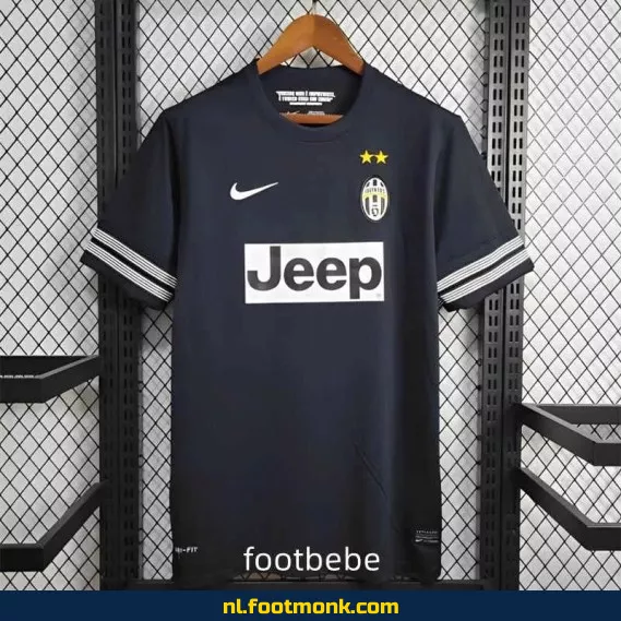 Origineel Juventus voetbalshirt vintage 2012-2013 - Zwart uit tenue - Officieel retro voetbalshirt