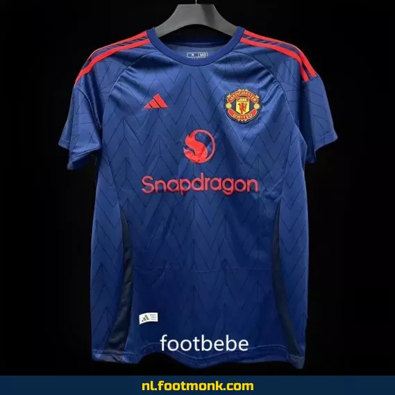Manchester United 2024-2025 uit shirt blauw – Officieel voetbalshirt voor heren en dames | Koop originele voetbalshirts online