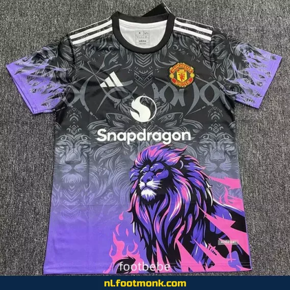 Manchester United Voetbalshirt 2024-2025 – Officieel Thuistenue met Leeuw – Voetbalshirts voor Heren, Dames & Kinderen – Bestel Online