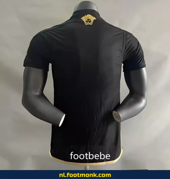 Arsenal Voetbalshirt 2024-2025 - Officieel Zwart Wedstrijdshirt door Versace | Voetbalshirt Dames/Heren | Origineel Voetbalshirt met Bedrukking | Fanwear | Exclusieve Aanbieding