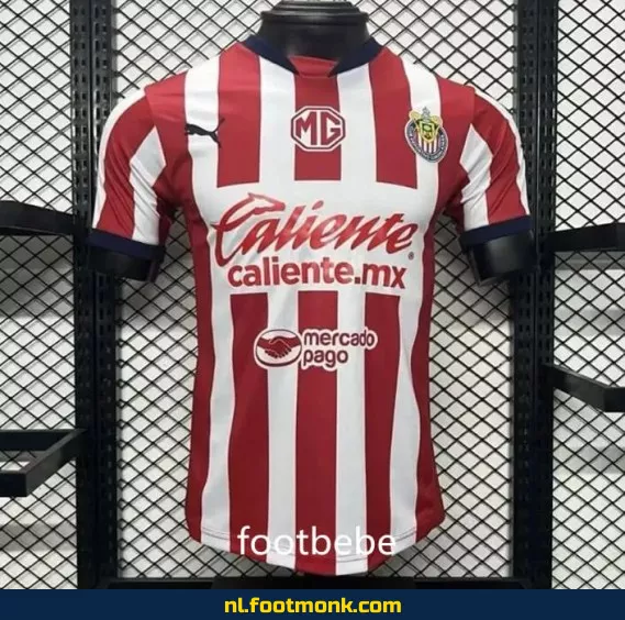 Voetbalshirt kopen: Chivas Guadalajara CD 2024/2025 Thuis Voetbalshirt – Officieel & Origineel