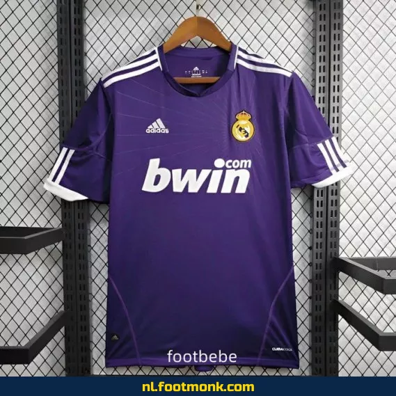 Officieel Real Madrid Vintage Voetbalshirt 2010-2011 (Uit) - Retro Voetbalshirt voor Dames & Heren - Authentiek Voetbaltenue