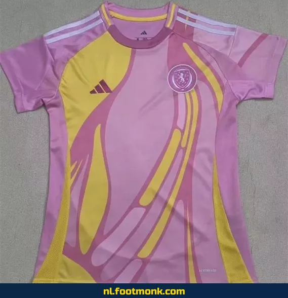 Schotland Dames Voetbalshirt 2025-2026 - Roze | Officieel Voetbalshirt | Fanwear | Aanbieding