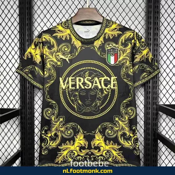 Officieel Italiaans voetbalshirt 2024 - Versace zwart - Voetbalshirts heren/dames - Origineel voetbalshirt met bedrukking