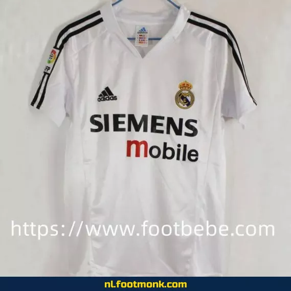 Vintage Real Madrid voetbalshirt 2004-2005 thuistenue - Officieel retro voetbaltenue | Koop originele voetbalshirts online