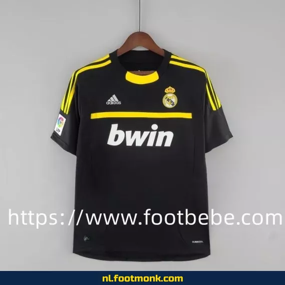 Origineel Real Madrid vintage keeperstenue 2011-2012 - zwart voetbalshirt voor heren - retro voetbalshirts aanbieding