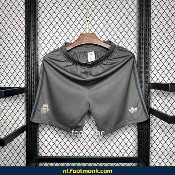 Real Madrid 2024-2025 Derde Tenue - Officieel Voetbalshirt | Heren & Dames | Origineel & Aanbieding